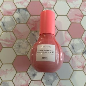 Glow Recipe Guava Vitamin C Dark Spot Brightening Treatment Serum